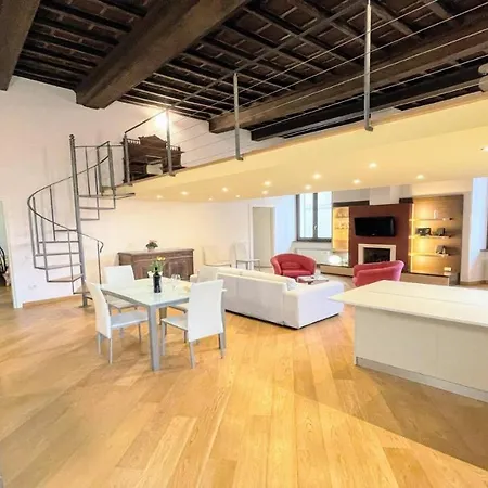 Terrazza Duomo With Spectacular Views From 2 Large Terraces - Sleeps 6 * Σπολέτο