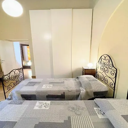 Apartman Terrazza Duomo With Spectacular Views From 2 Large Terraces - Sleeps 6 Spoleto
