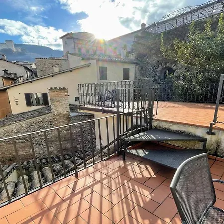 Terrazza Duomo With Spectacular Views From 2 Large Terraces - Sleeps 6 Spoleto