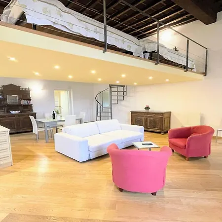 Terrazza Duomo With Spectacular Views From 2 Large Terraces - Sleeps 6 Apartman